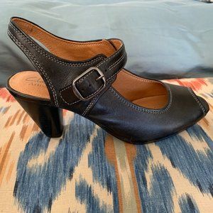 Black leather peep-toe heels, size 8.5 (RUN SMALL)